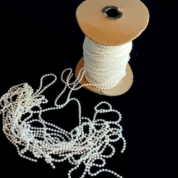 Bolt Faux Pearl Strands Trim Arts + Crafts - Picture 2 of 4